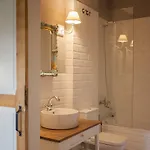 Seis Leguas Inn