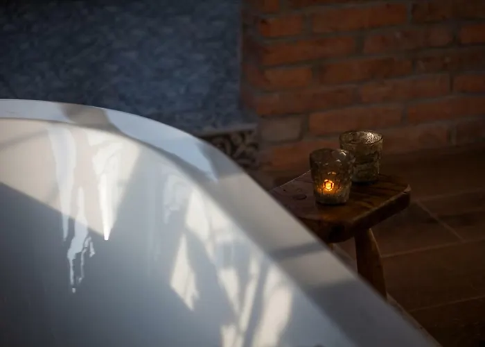 Seis Leguas 3* Ríocorvo